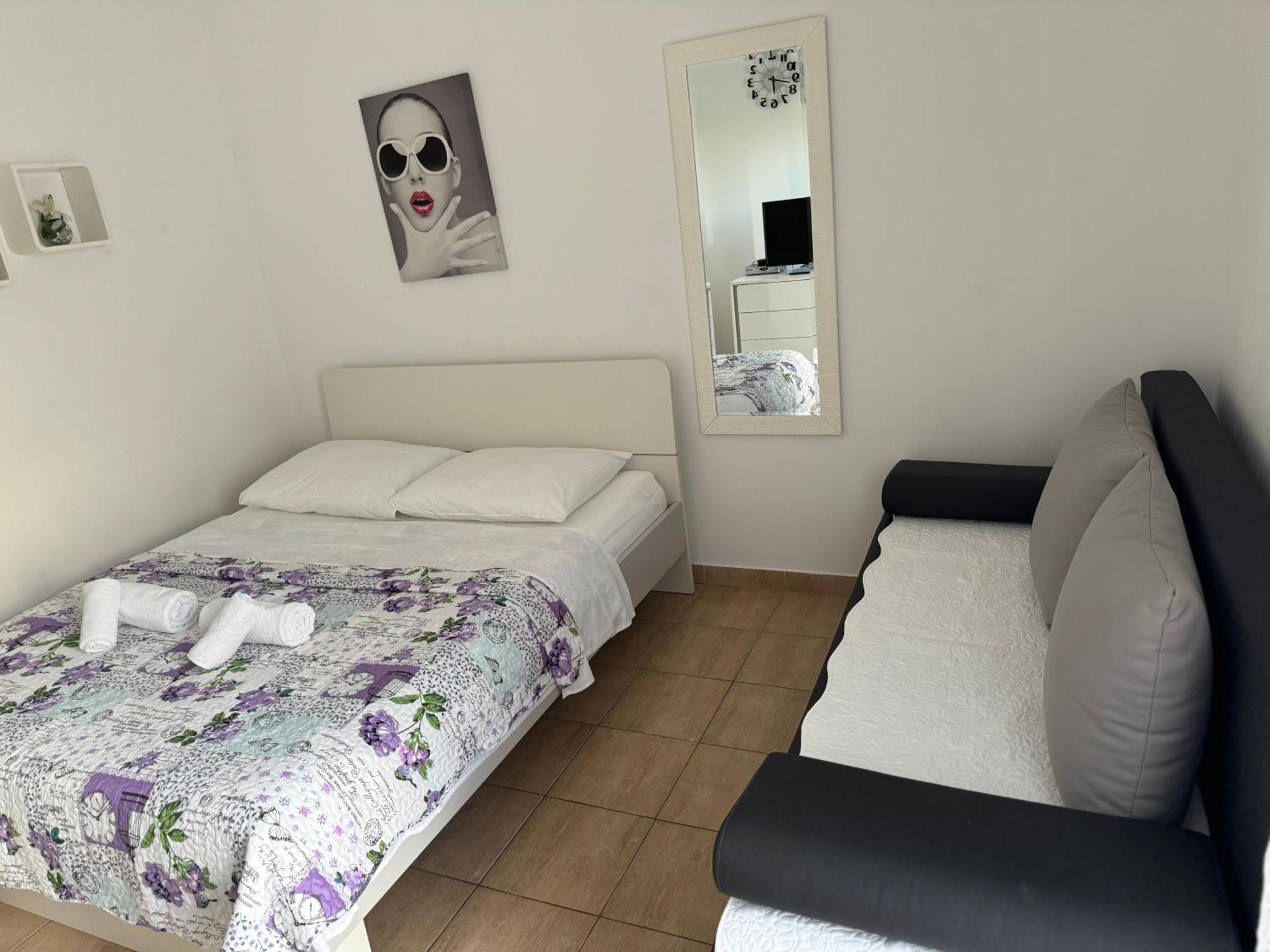 Apartment Nina Starigrad Paklenica Eksteriør bilde
